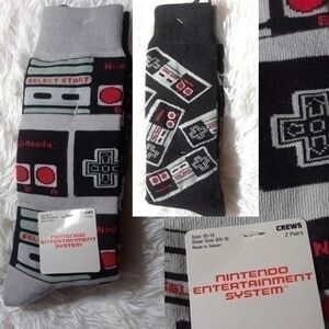 Nintendo  Entertainment System Crew Socks